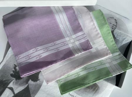 Les pochettes de costume &raquo; pochettes Lys